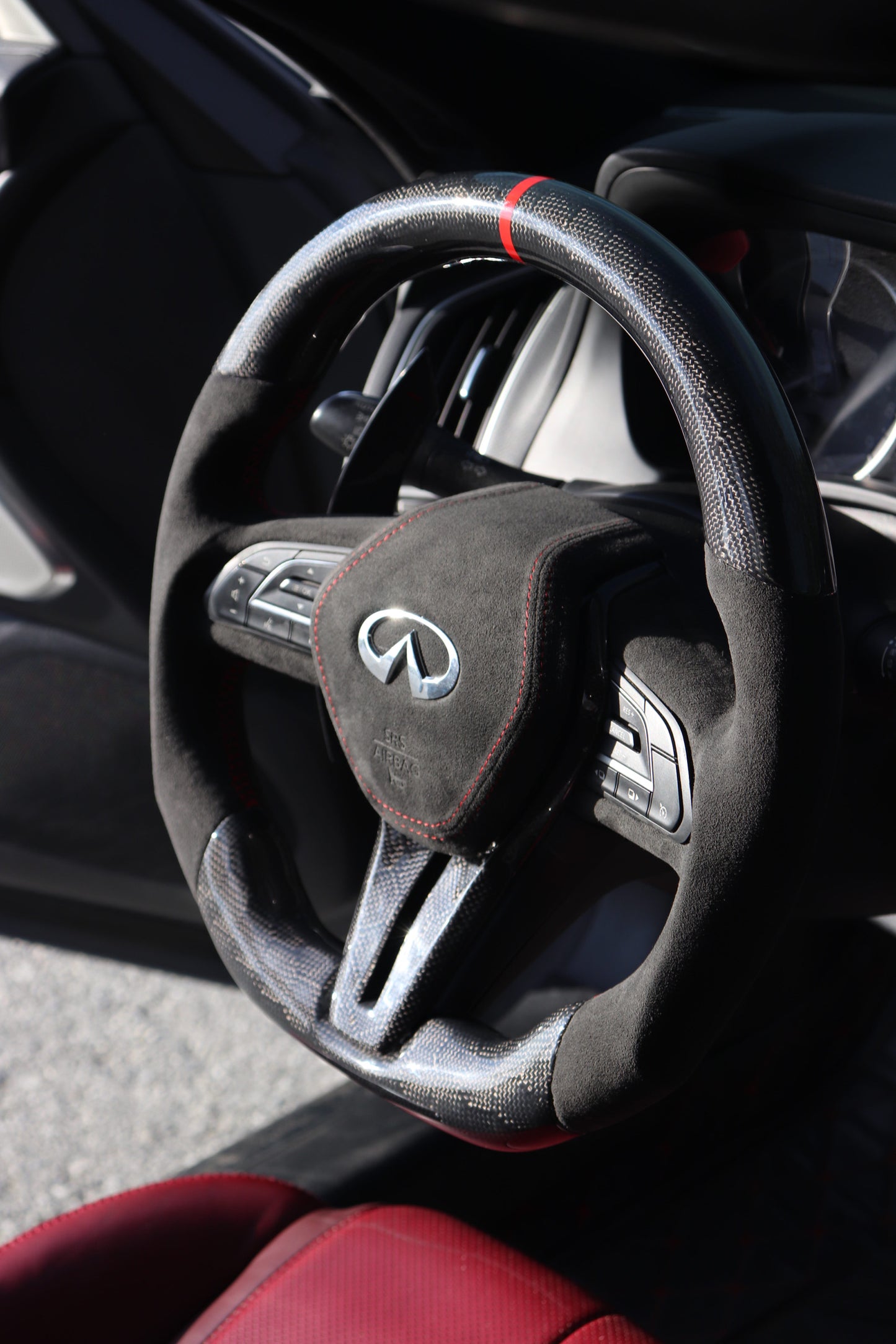 Infiniti Q50/Q60 Carbon Fiber Steering Wheel
