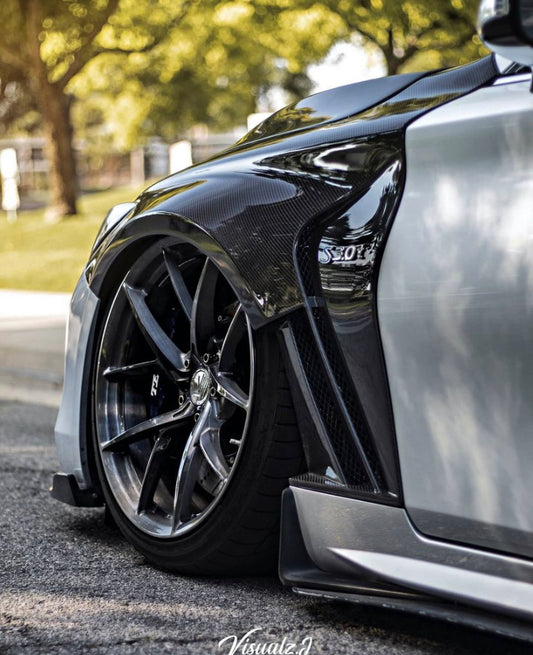 Infiniti Q60 Carbon Fiber Vented Fenders